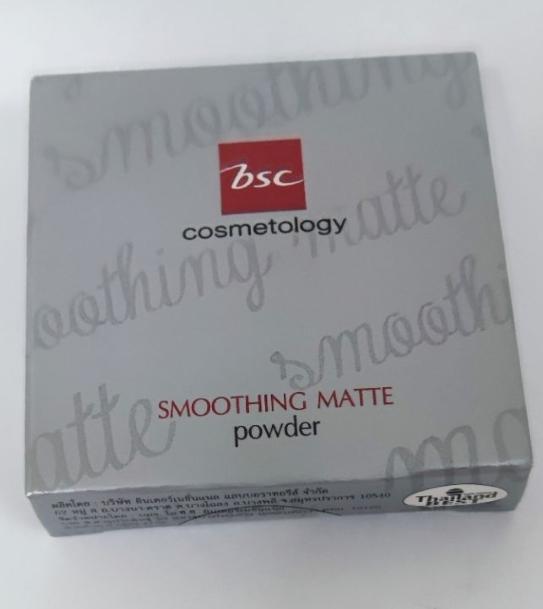 แป้งทาหน้าขนาดพกพา Smoothing Matte Powder