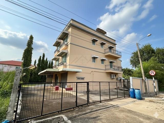 ขายอาคาร 4 ชั้น มีดาดฟ้า พร้อมที่ดิน 177 ตรว. ถนนสายไหม ใกล้รถไฟฟ้า สถานีคูคต และแยก คปอ 