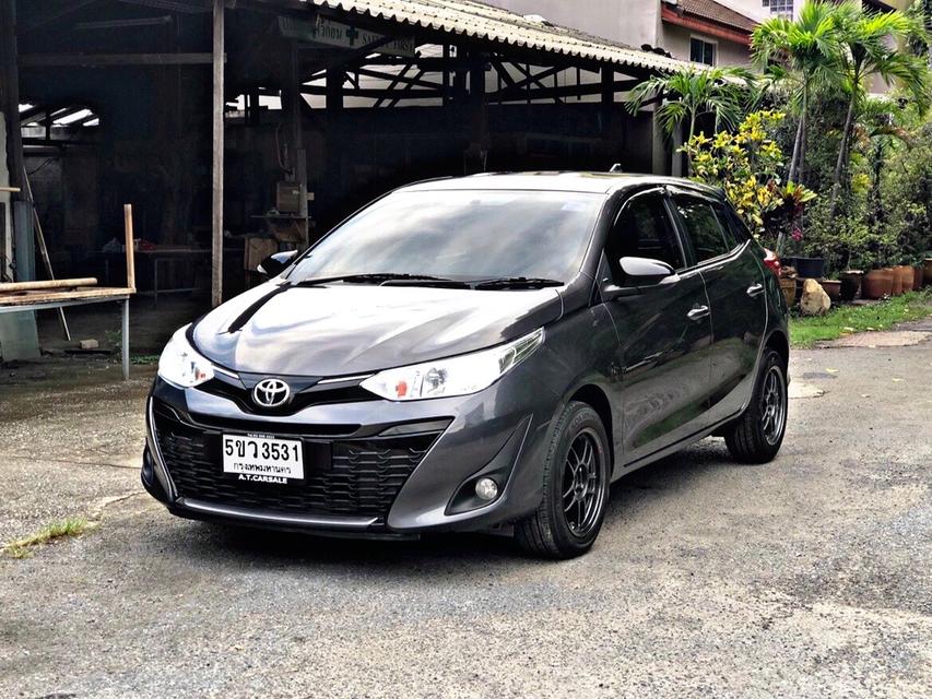 Toyota Yaris Eco 1.2 Mid 2020 รองท็อป แต่งหล่อ ผ่อน 6,xxx ฟรีดาวน์