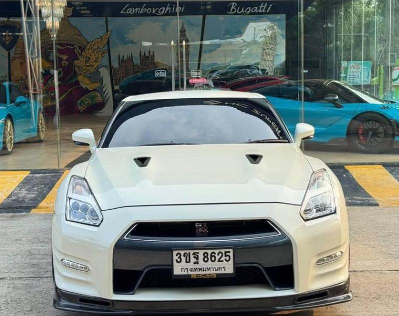 ขาย Nissan GT-R มือสอง