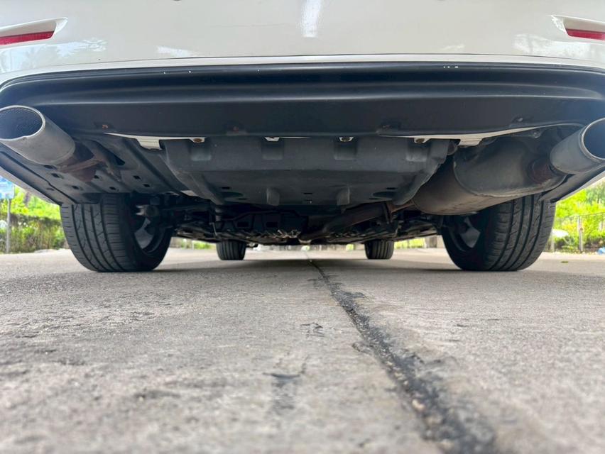 🔥รถสวยมือเดียว เครดิตดี ฟรีดาวน์  Toyota CAMRY 2.5 DVD Hybrid AT ปี 2013 รูปที่ 20