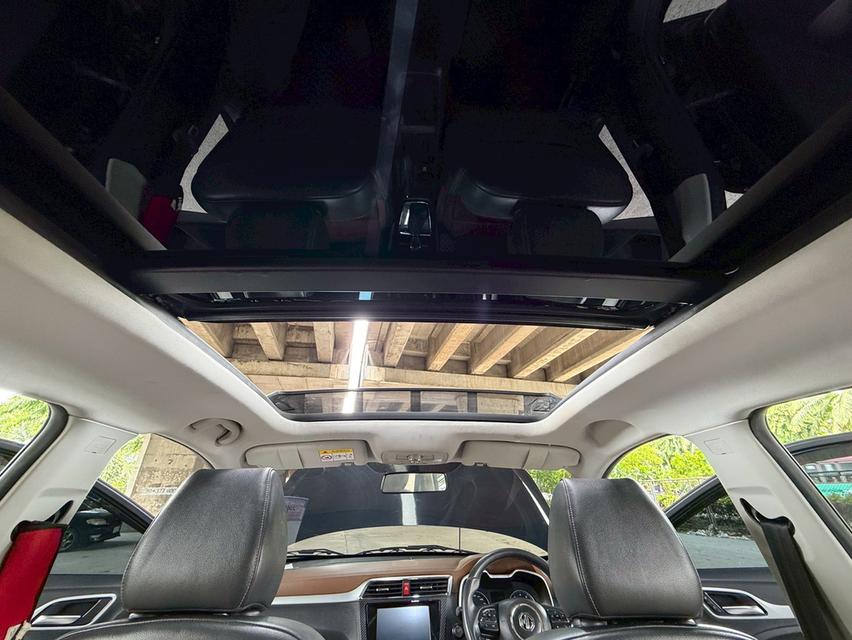2019 MG ZS 1.5 X Sunroof AT มือเดียวป้ายแดง รูปที่ 18
