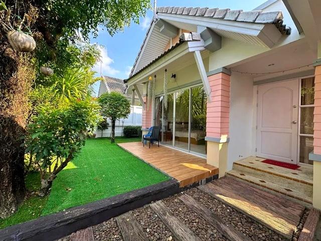 ตลาดนัดในยาง 1.8 กม. ให้เช่าบ้านชั้นเดียวหรูหรา 52ตร.วา. 202ตร.ม. สนามบินภูเก็ต 1.7 กม. พร้อมเฟอร์ 2นอน 1น้ำ