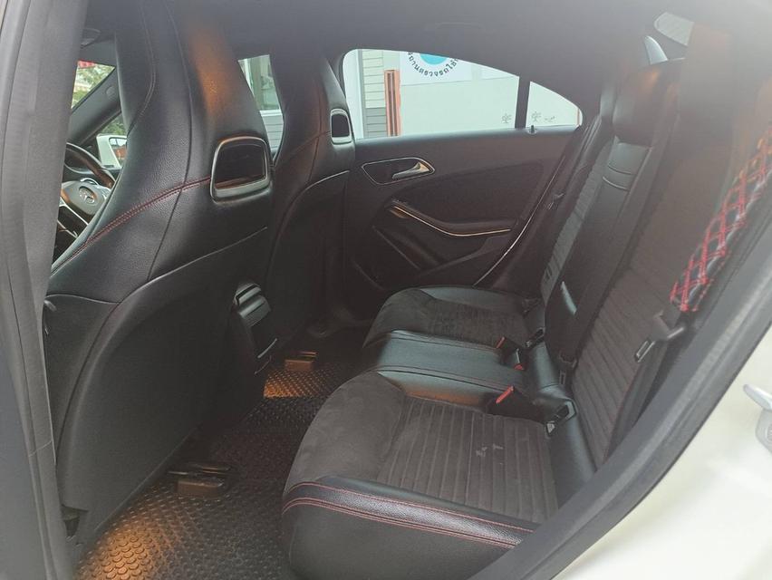 เกือบปี2015 BENZ CLA250 AMG หลังคาแก้ว TOP สุดๆ มือเดียว 19