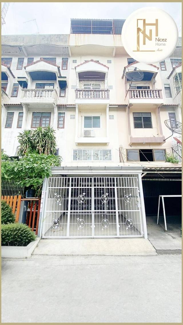 ขายอาคารพาณิชย์ ซอยสามัคคี สภาพสวย แหล่งชุมชน ใกล้ทางด่วนงามวงศ์วาน 12