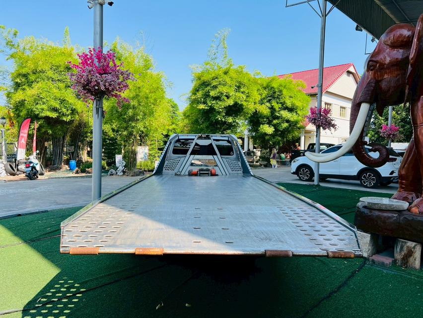 🏗️ รถสไลด์สายสร้างตัว เครื่อง 2.8 แรงจัด สภาพป้ายแดง! 🏗️ TOYOTA REVO 2.8 ENTRY ปี 2023 ไมล์แท้แค่ 14,xxx กม. พร้อมทำเงินทันที! รูปที่ 16