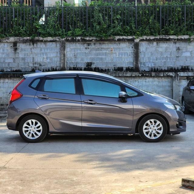 ขาย Honda Jazz 1.5V ปี19 4