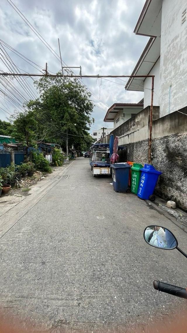 บ้านสุขุมวิท 52 ตารางวา ราคาต่ำกว่าประเมิน 3.99 ใกล้bts มากทั้ง2 ทาง 4