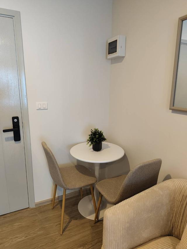 ให้เช่า Regent Home บางนา ขนาด 28.3 ตารางเมตร ตึก B ชั้น 21 วิวสระ ห้องมุม 3