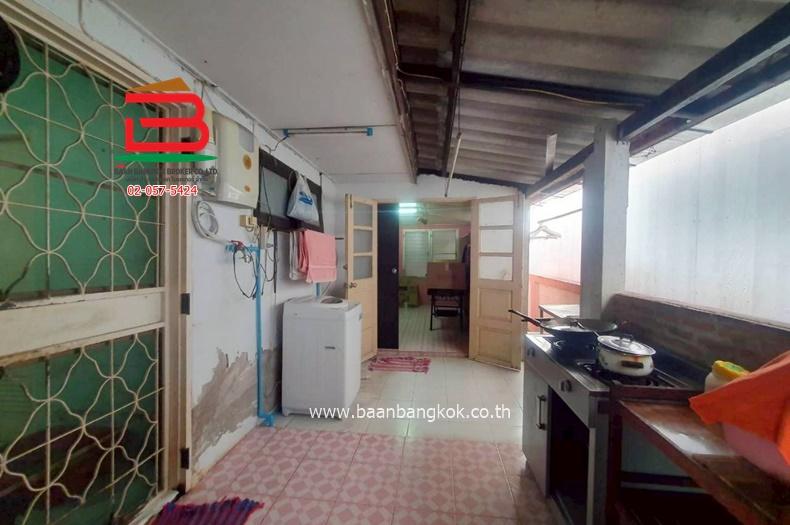 ทาวน์โฮม หมู่บ้านทิพมาศเสรี บางบ่อ (ใกล้โรงพยาบาลบางบ่อ) เนื้อที่ 60 ตรว. ตำบลบางเพรียง อำเภอบางพลี จังหวัดสมุทรปราการ 10