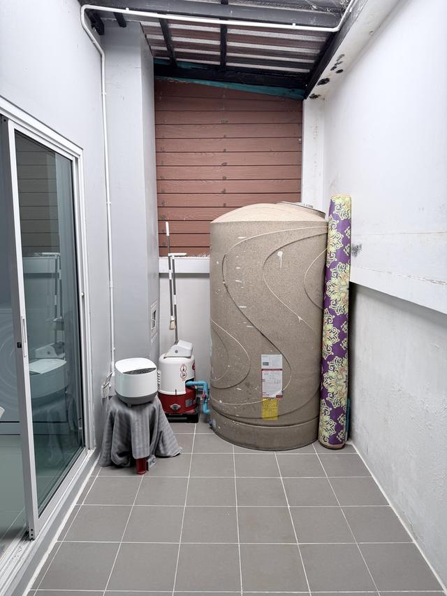 ทาวน์โฮม 2 ชั้น, 3 ห้องนอน, 3 ห้องน้ำ 5