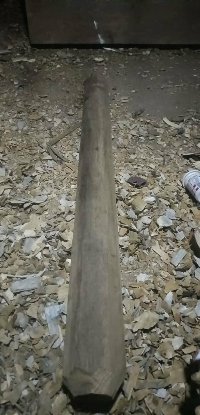 รับแกะสลัก งานไม้สัก รับแกะสลักตามแบบ แกะมือ ช่างล้านนา สล่าแกะสลักไม้ 5