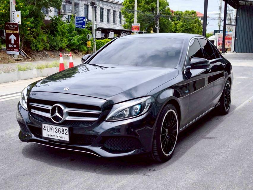 รหัสรถ KPV3682 📌2018 BENZ C350e AVANTGARDE