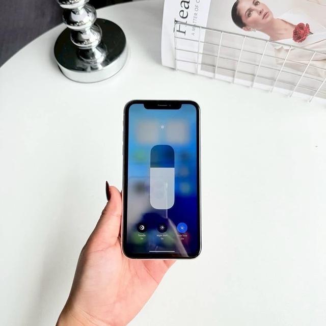 ขาย iPhone มือสอง 4