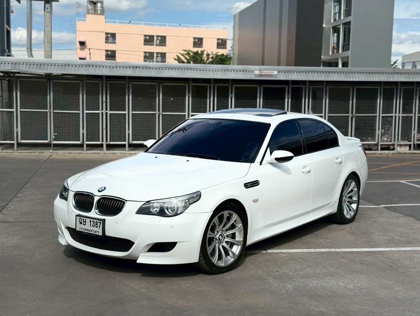  BMW M5 TOP 2010 สีขาว MINOR CHANGE เครื่องเบนซิน ของ M5 แท้ทั้งคัน