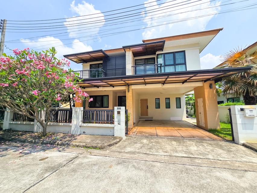 ขาย บ้านเดี่ยว มบ.คีรีราชา เก้ากิโล ศรีราชา ขนาด 205ตรม. 3 ห้องนอน ตกแต่งสวย เฟอร์นิเจอร์ครบ พร้อมอยู่ 1