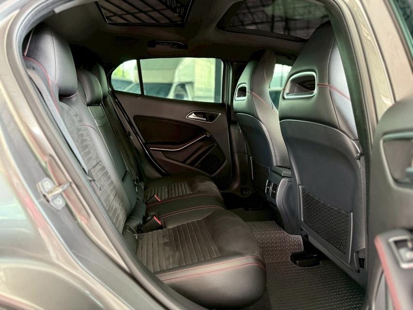 BENZ GLA-CLASS 250 AMG DYNAMIC 2019 10