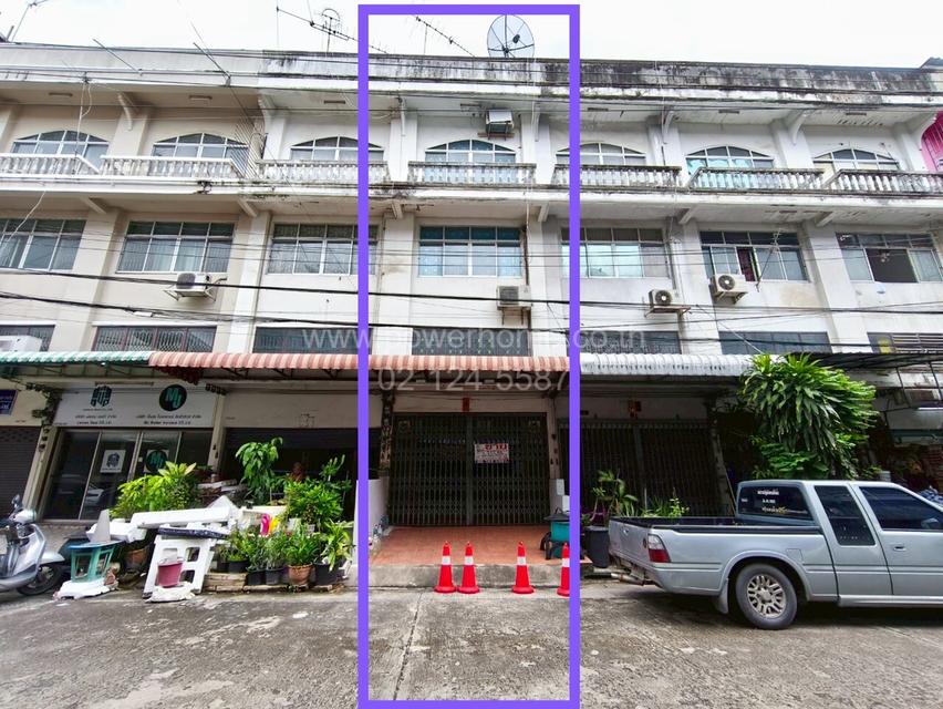 อาคารพาณิชย์ 3.5 ชั้น หมู่บ้านอรุณธร ซอย 1 ใกล้ตลาดออเงิน ถนนสุขาภิบาล 5 แขวงออเงิน เขตสายไหม กรุงเทพมหานคร