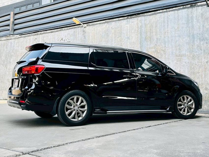 ขาย Kia Grand Carniva 2.2EX ปี20