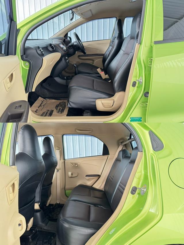 สีเขียวเหนี่ยวทรัพย์ Brio 1.2Vเกียร์ออโต้ 13