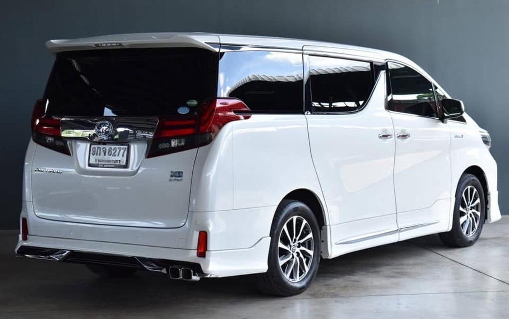 ขาย Toyota Alphard ปี 2017 รถสวยต้องมีติดบ้านไว้สักคัน 3