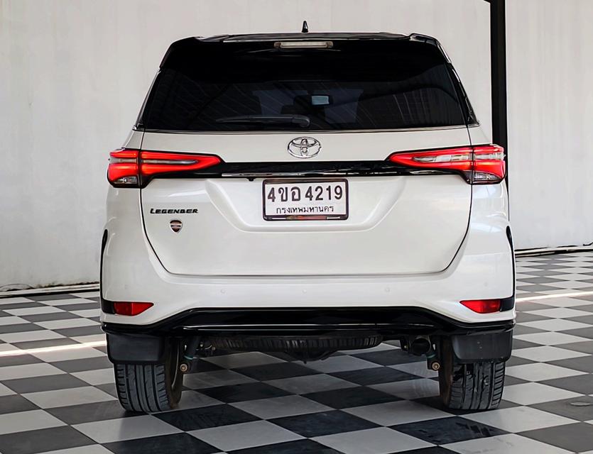 TOYOTA LEGENDER 2.4 V 2WD AT ปี 2021 📌รับประกันเครื่องเกียร์ 2 ปี หรือ 20,000 km📌 3