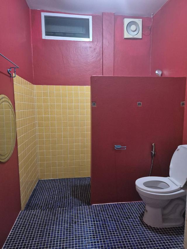 บ้านเดียวชั้นเดียว 2ิ ห้องนอน 2 ห้องน้ำ ติดเลียบทางด่วน 4