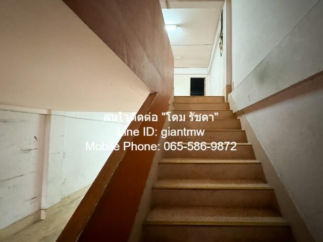 ขายด่วน! อาคารพาณิชย์ ขายตึกแถว 4.5 ชั้น ซอยเพชรเกษม 42 ใกล้ MRT-บางหว้า 8 นอน 4 ห้องน้ำ 3300000 บาท. ใกล้กับ ห่างสถานี 4