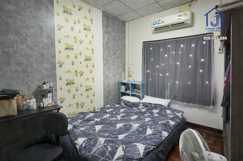 ขายทาวน์เฮ้าส์ 2 ชั้น หมู่บ้านแหวนยอด 1 ซอยลำลูกกา 21 ใกล้สถานีรถไฟฟ้าคูคต 9