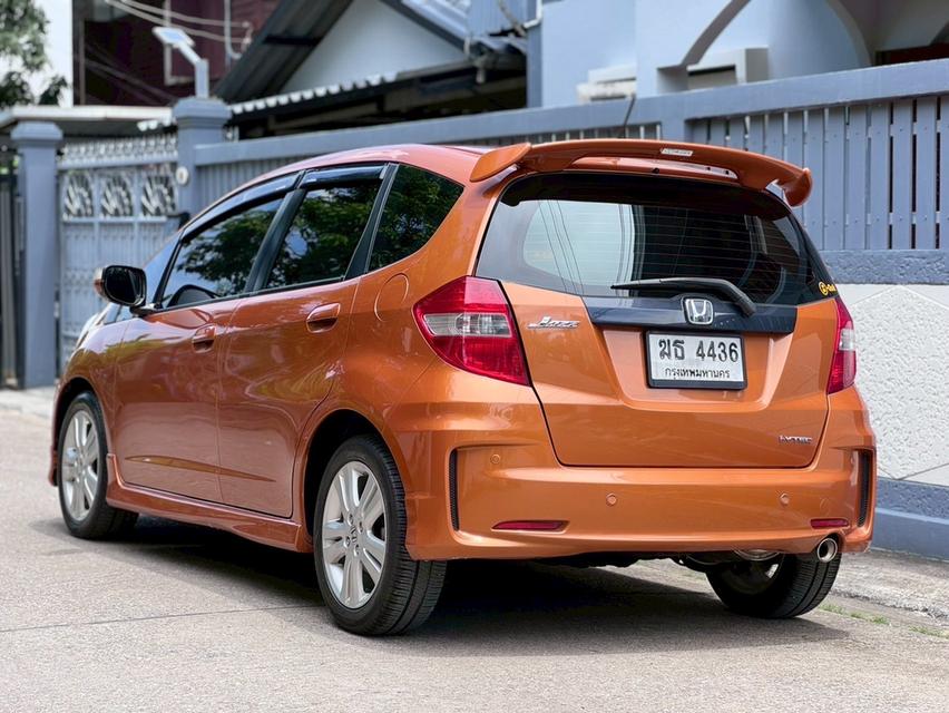 HONDA JAZZ 1.5SV TOP MC แล้ว HATCH BACK 5 ประตู ปี 2012 รถบ้านมือเดียว สภาพดี 10