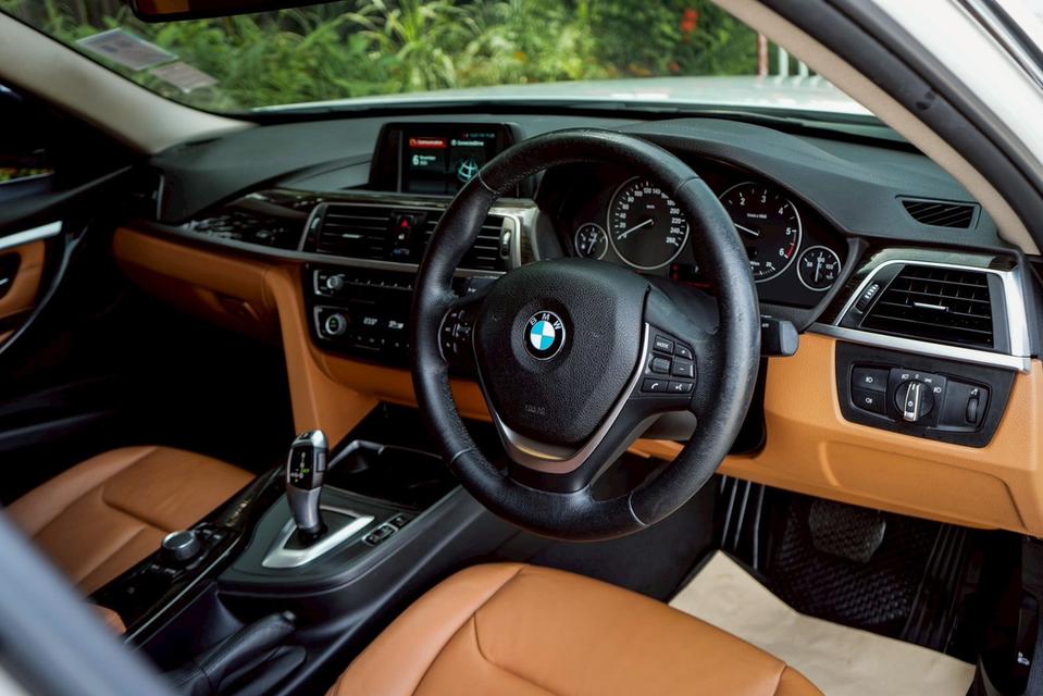 BMW 320D 2.0 Luxury F30 AT 2018ไมล์ 150,xxx km. !! 9
