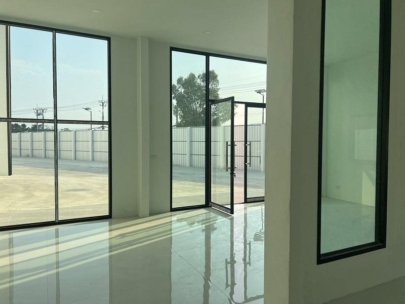 #ให้เช่าโกดังใหม่พร้อมออฟฟิศบางน้ำจืด สมุทรสาคร พื้นที่ 600-2000 ตรม โกดังสูง 12ม กว้าง 24ม รับน้ำหนักได้ 3 ตัน/ตรม 2