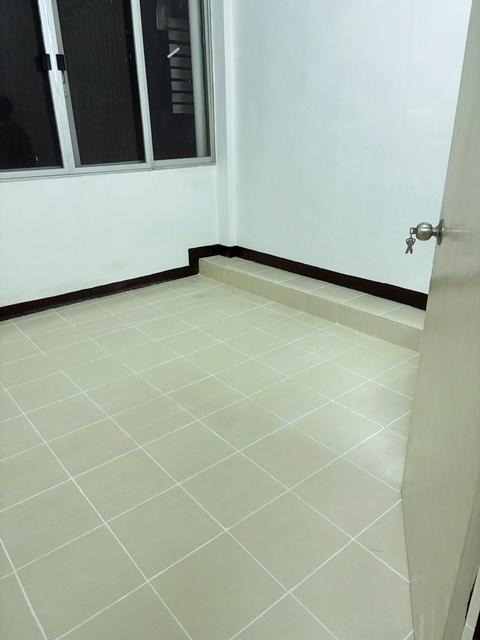 MRTรามอินทรา กม.8 2.9กม.ซอยเสรีไทย 44-52 สวนสยาม อาคาร 3.5 ชั้น 3 นอน 3 น้ำ 20 ตร.วา. 260 ตร.ม. แฟชั่นไอส์แลนด์ 3.5 กม. 6