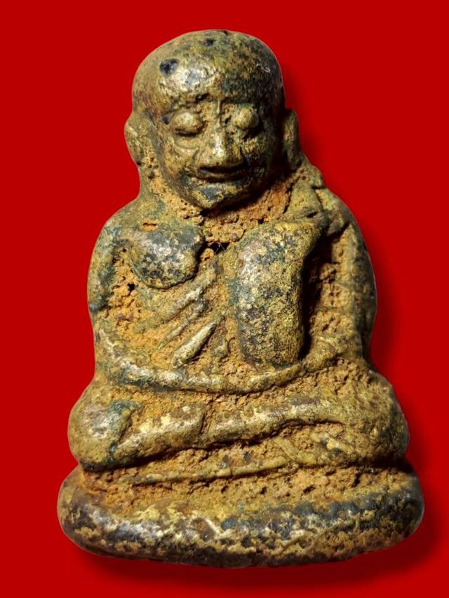 พระหล่อหลวงพ่อเงินเปิดเช่าบูชา