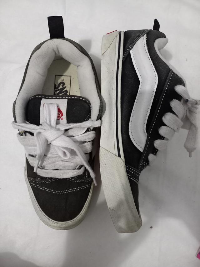Vans Knu Skool รองเท้าผ้าใบ รูปที่ 3