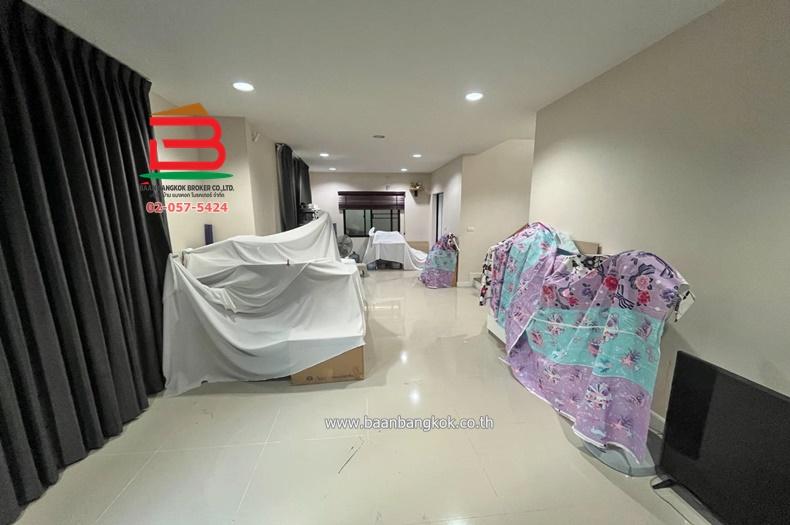  บ้านแฝด โครงการ เสนาพาร์ค วิลล์ รามอินทรา - วงแหวน เนื้อที่ 43.9 ตรว. (ซอยรามอินทรา 83) แขวงคันนายาว เขตคันนายาว  3