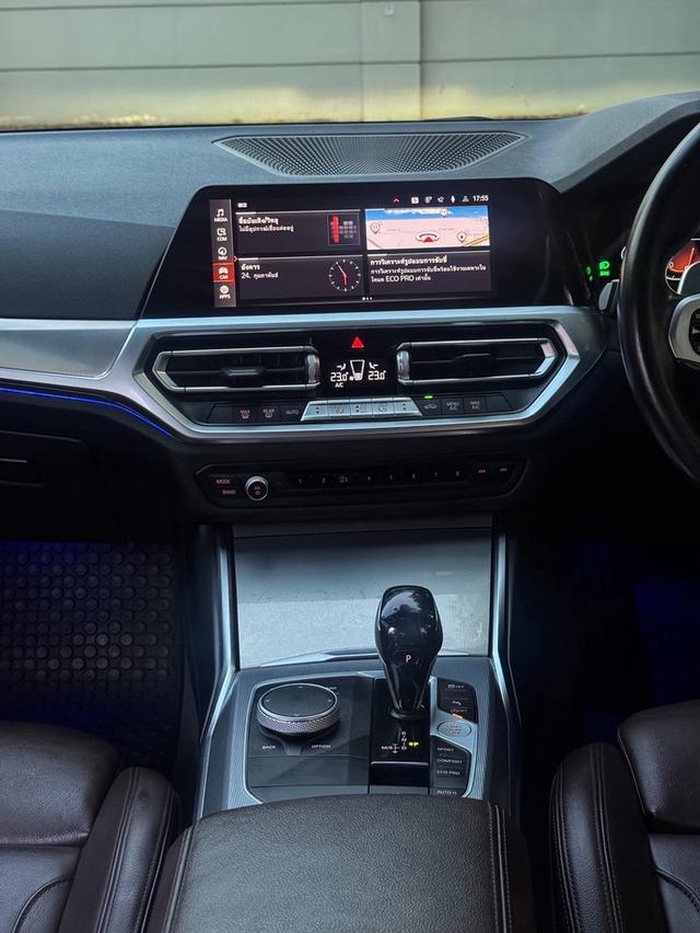 รหัสรถ AVA465 ☃️  BMW 320d Msport Top สุด ปี 2022 รูปที่ 13