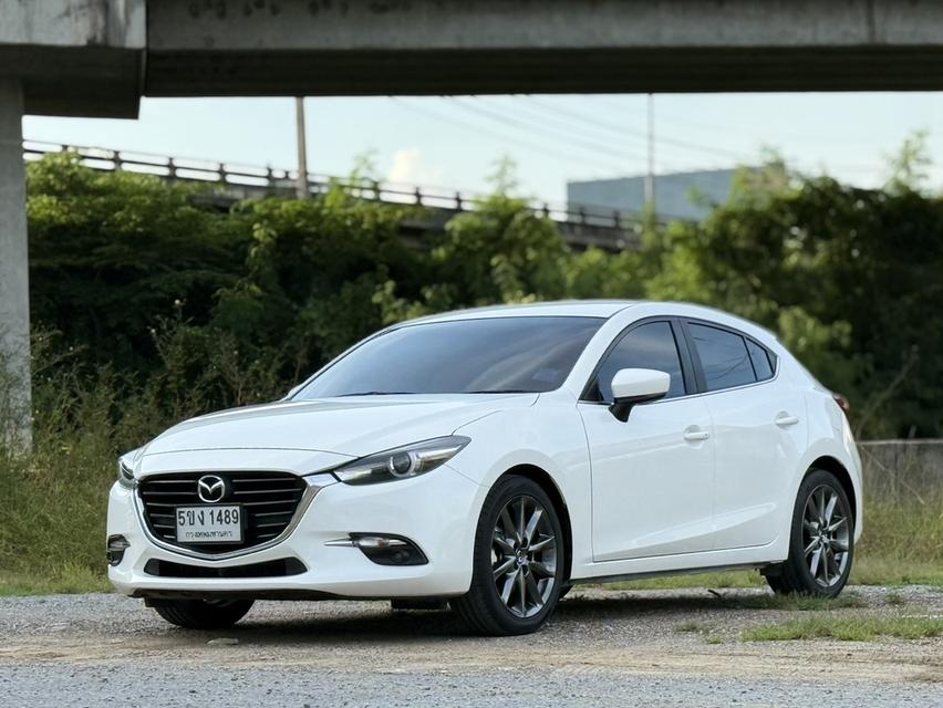 Mazda 3 2.0 S Sport ปี 17จด 18