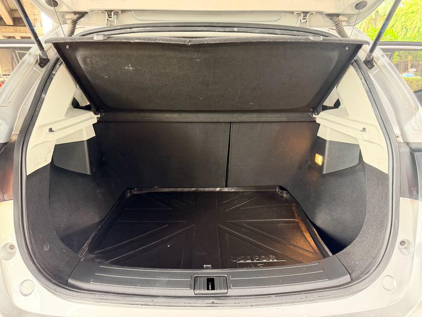 2022 MG ZS 1.5 X+ Sunroof AT รถสวย มือเดียว ป้ายแดง รุ่นท๊อป ออฟชั่นครบ พร้อม Sunroof รูปที่ 19