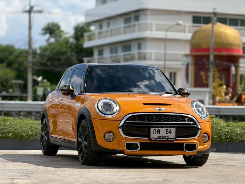 2015 Mini COOPER S, 2.0 F55 S 5-Door Hatchback สีเหลืองสวยจัด สีเหลืองยอดนิยม รูปที่ 16