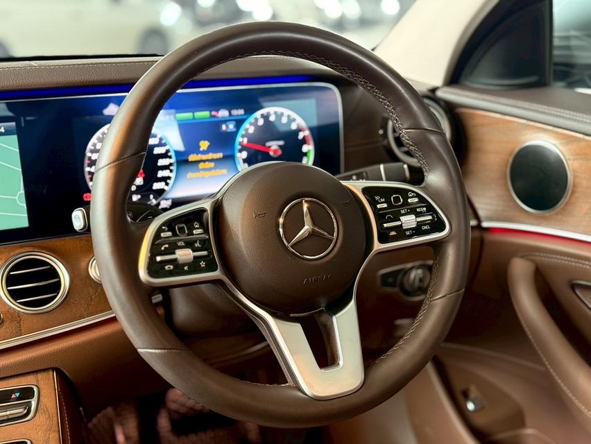 ปี 2019 BENZ E-CLASS, E350e 2.0 EXCLUSIVE 16