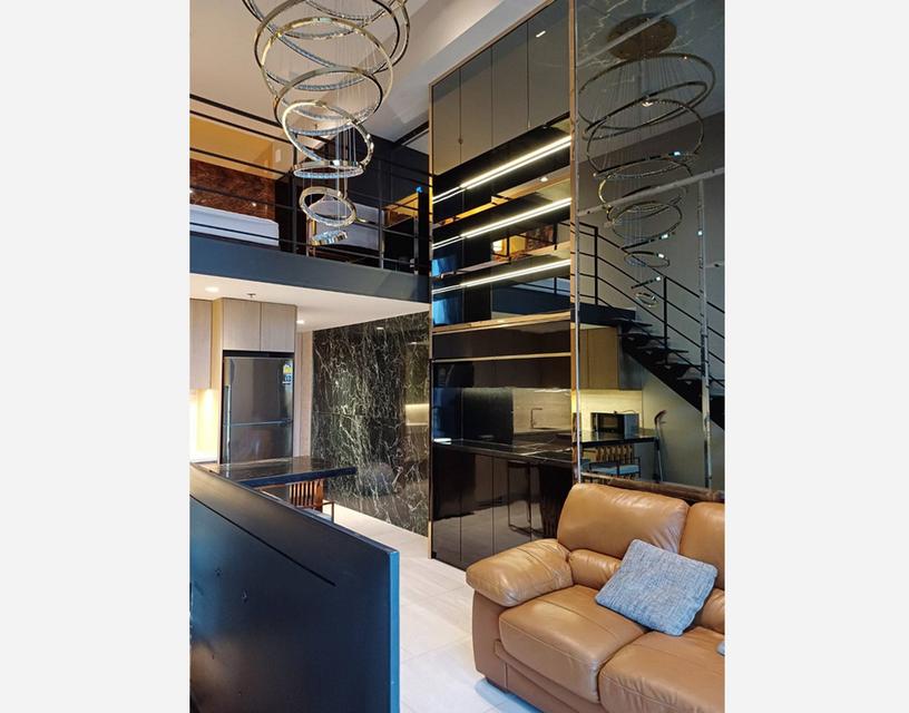 คอนโด เดอะ ลอฟท์ สีลม ใกล้ BTS สุรศักดิ์ 46 ตารางเมตร 1 Bedroom Hybrid 2 ชั้น ห้องสวย ตกแต่งครบ 1