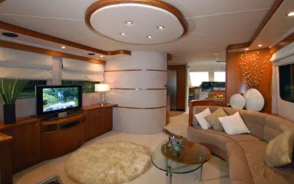 YACHT TIMBER 80 FEET 3