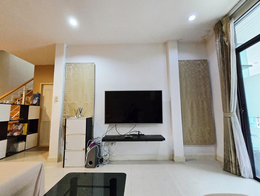 ขายทาวโฮม 2 ชั้น หมู่บ้านเดอะวิลล่า รามคำแหง-สุวรรณภูมิ เขตมีนบุรี จังหวัดกรุงเทพมหานคร 3