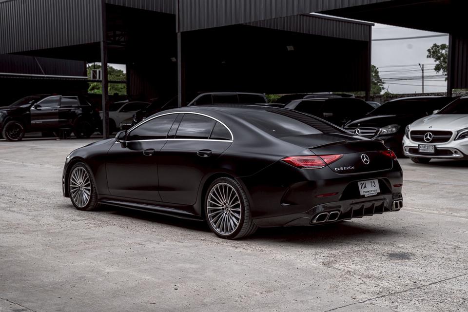 รหัสรถ 67GG6 Mercedes Benz CLS220d AMG Premium รูปที่ 3