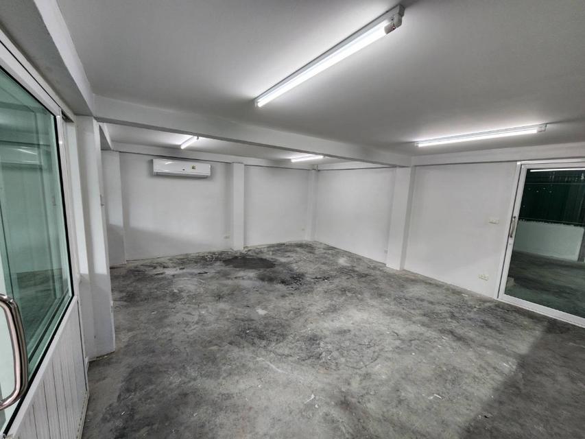 ให้เช่าโกดัง/คลังสินค้า 6