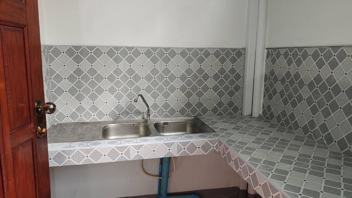 ขาย/ให้เช่า บ้านทาวเฮ้าส์ 2 ชั้น 3 นอน 2 น้ำ ซ.รามอินทรา117 8