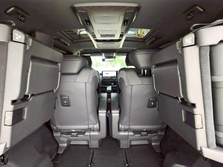รหัสรถ KPV8680 📌 2025 LEXUS LM 350h EXECUTIVE 7 SEAT  11