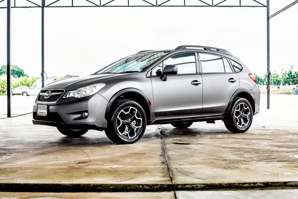 Subaru Xv 2.0 AWD สีเทา ปี 2015 แร๊ปกันรอยสีเทาด้านไว้ทั้งคัน 10