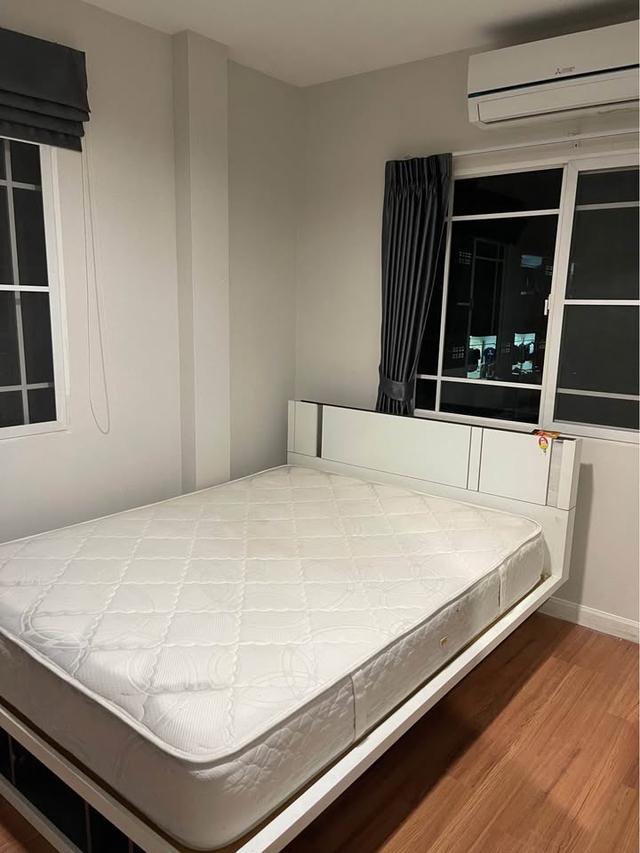 หมู่บ้านมัณฑนา ( ซ.กรุงเทพกรีฑา 7 หรือเข้าทางรามคำแหง 60) ให้เช่า 50,000 18